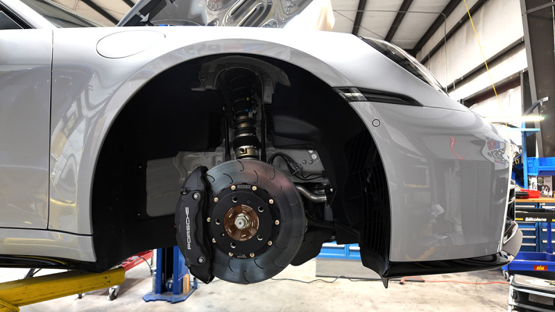 9922_carrera_disc_installed_front_quarter_pass_side_1200.jpg
