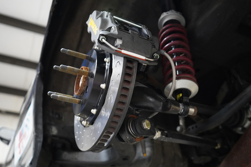 e36_m3_cp8350_kit_installed_low_angle_1200.jpg