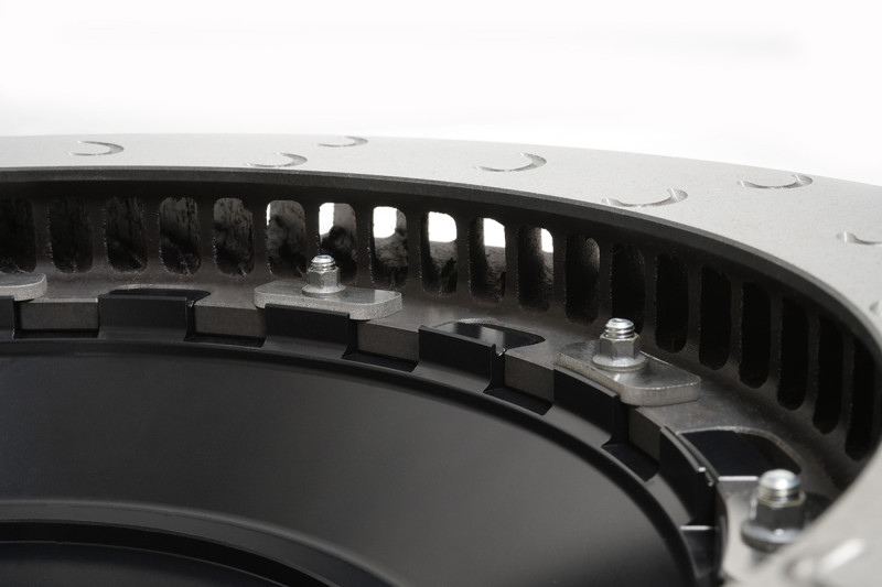 tooth_drive_disc_low_angle_1201.jpg