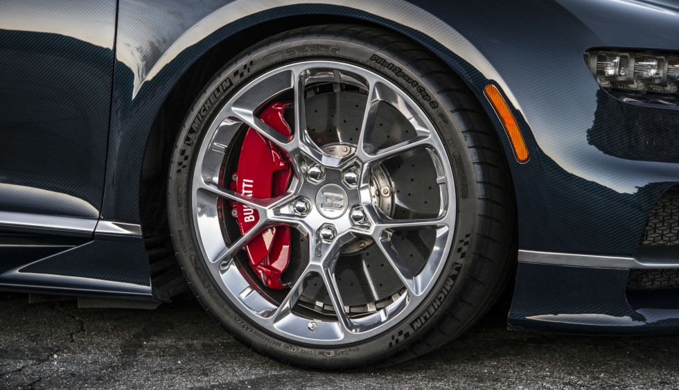 AP Racing brakes help Bugatti Chiron set new world record time in 0249
